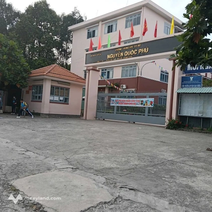 Lô đất vuông vắn 5m x 21m 104m² tại phường Tân Khánh