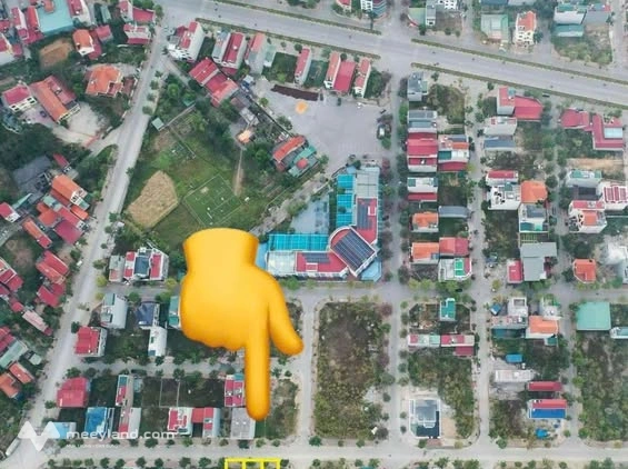 Ba ô liền kề duy nhất còn sót lại tại N23 Mai Pha, mặt phố Phạm Hồng Thái