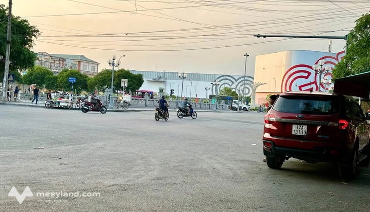 Nhà 4 tầng tại khu C, khu đô thị Vũ Phúc, thành phố Thái Bình