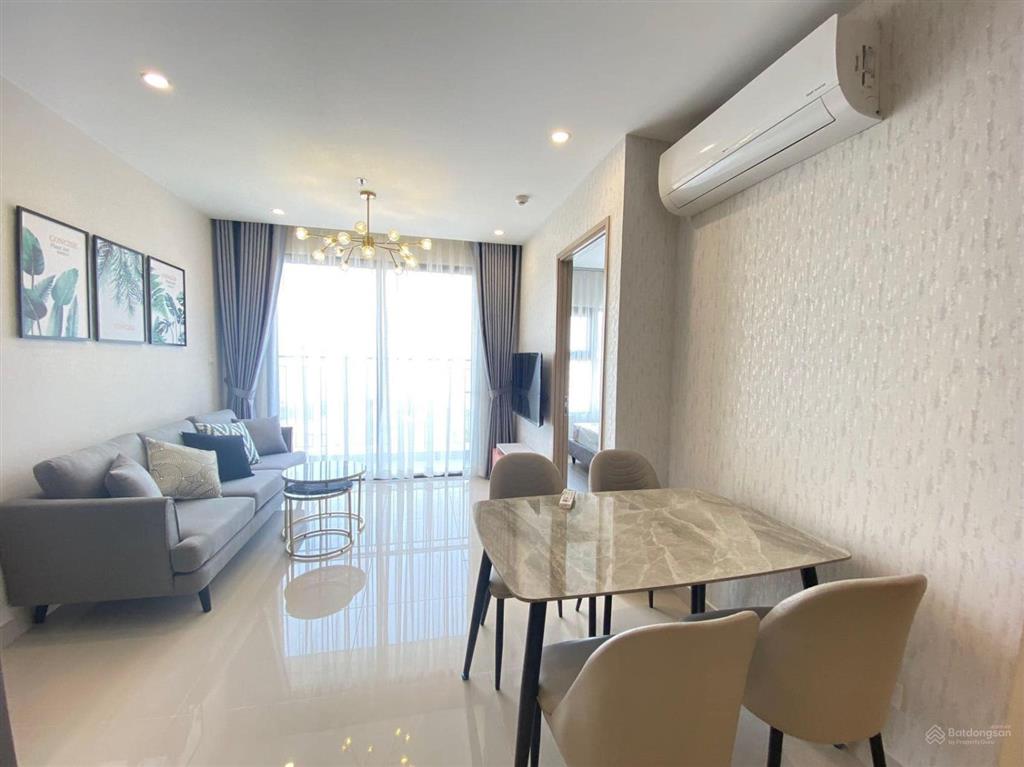 Bán gấp ch vinhomes grand park 2pn+ căn góc 69m2 giá 3.2 tỷ. 0938 361 ***