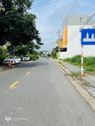 Chủ cần bán nhanh lô đất mặt tiền Hồ Tri Tân, huyện Long Điền