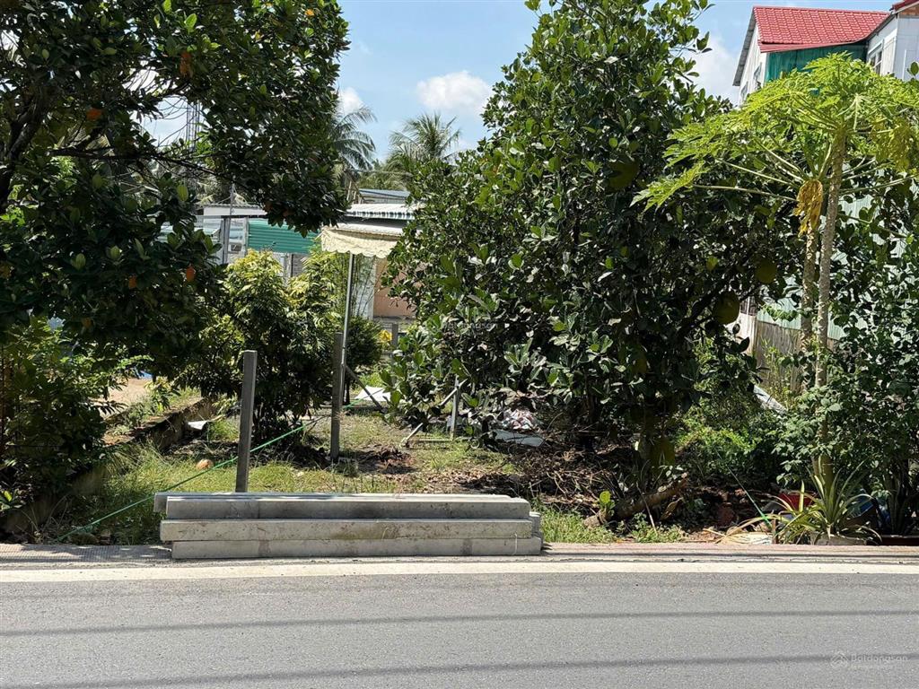 Bán lô đất ngộp 220m mặt tiền thích thiện hòa xã lê minh xuân