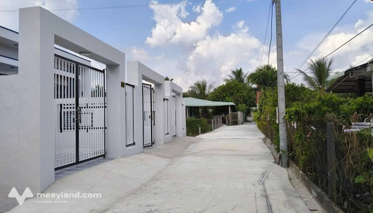 Bán nhà mới xây 100% với diện tích thực tế 5m x 35m
