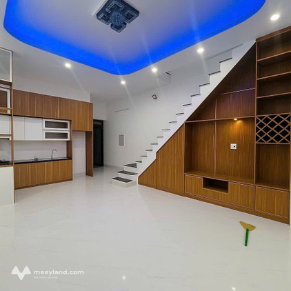 Nhà Nguyễn Thái Học gần chợ khu 6, diện tích 65m2, 2 tầng, 3PN, giá chỉ 3.1 tỷ