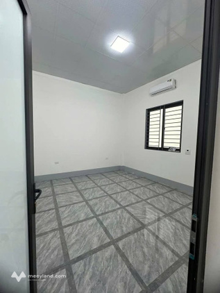 Chính chủ gửi bán căn nhà cấp 4 còn mới tại ngõ Hải Thượng Lãn Ông