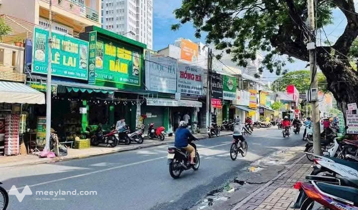 House for sale, 92.5 m², Phường 1