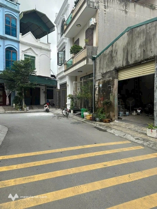 Nhà Kim Bảng ô tô đỗ cửa, mặt tiền 5m, giá yêu thương