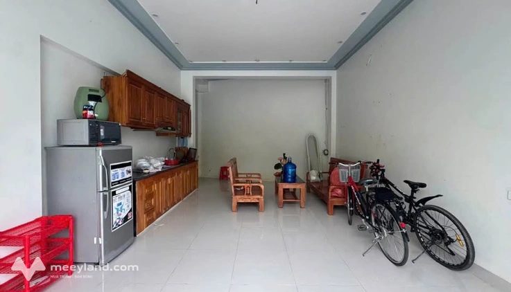 Nhà đẹp ngay trung tâm Km5, Yên Bái, diện tích 166m2 full thổ cư