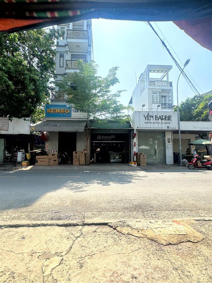 Bán đất sẵn mặt bằng kinh doanh đường lâm thị hố.diện tích 88m2 vuông. gần chợ,trường học,siêu thị