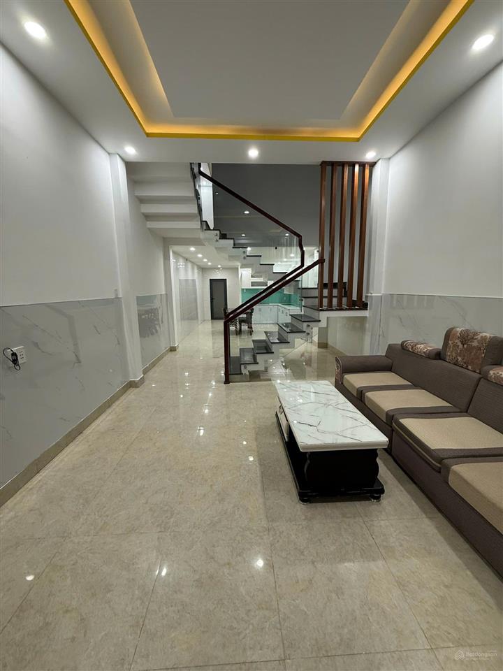 Chính chủ bán nhà 3 tầng giá tốt khu vực, nhà mới dọn vào ở ngay