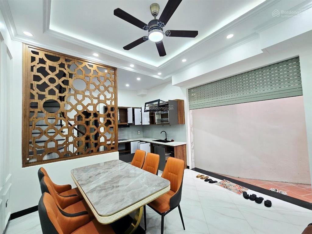 Hàng hiếm! nhà văn cao, vài bước ra phố, ô tô đỗ gần sát nhà, nhà mới 30m2 x 5t