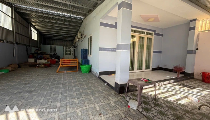 Cho thuê nhà 3 ngủ, 220m2, hẻm Hương Biển Xưa, Bến Tre - 5 triệu/tháng