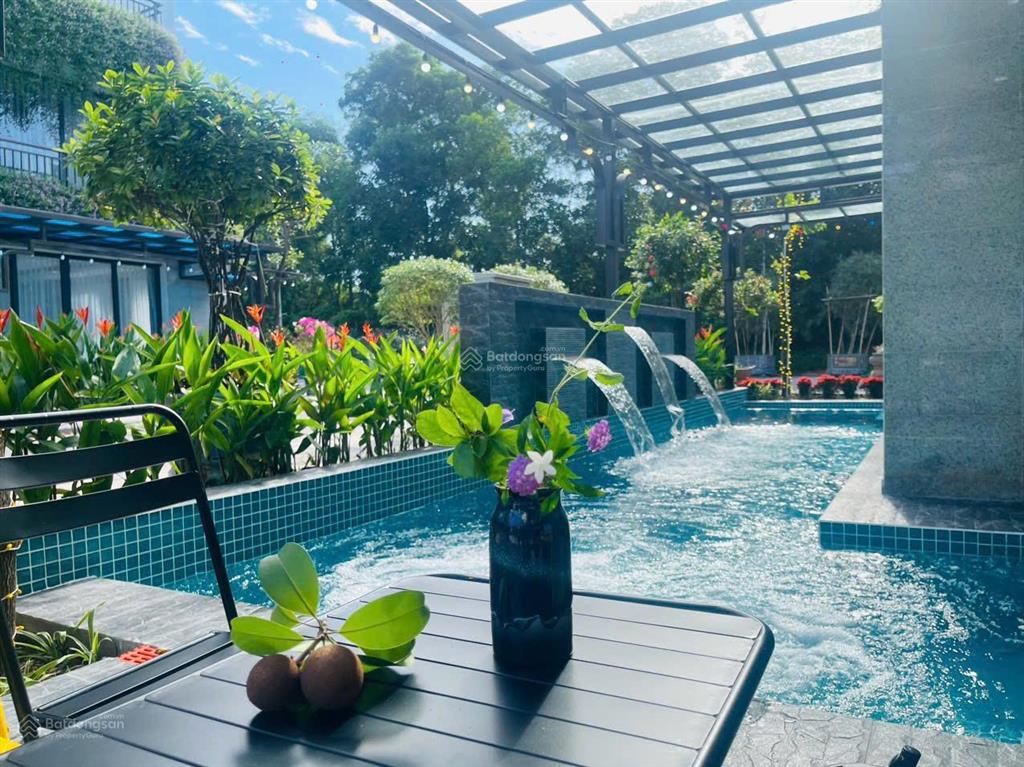 Bán gấp villa 147m25ngủ,full nội thấtbể bơi riêng. sổ lâu dài tại flamingo đại lải.giá nhỉnh 12tỷ