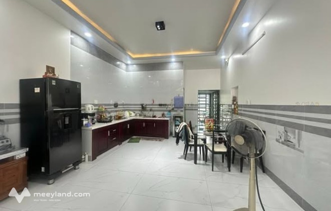 Nhà 4 ngủ Long An 4.8 tỷ, 5x16m, đường 5m có vỉa hè - Giá thương lượng