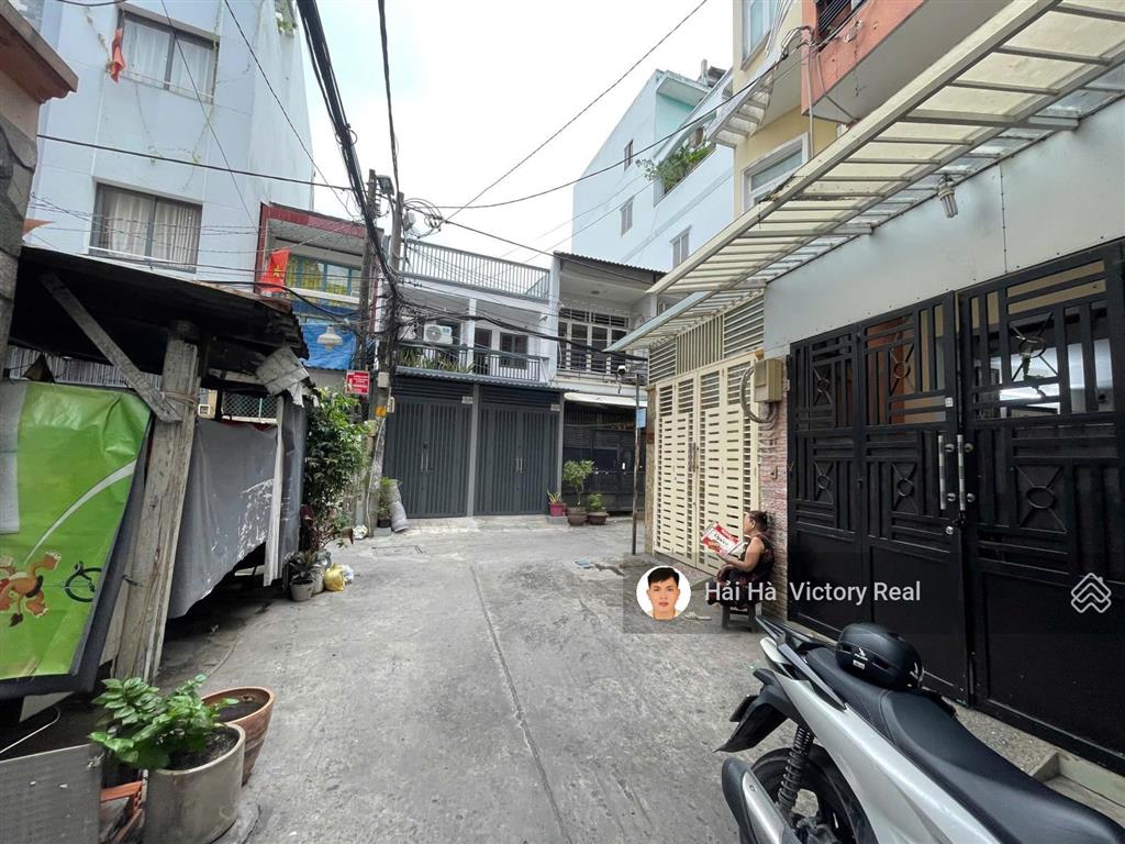 Bán nhà hẻm 373 lý thường kiệt, gần chợ ông địa dt 4,3x13,8m trệt lửng 2 lầu sân thượng, nhà đẹp