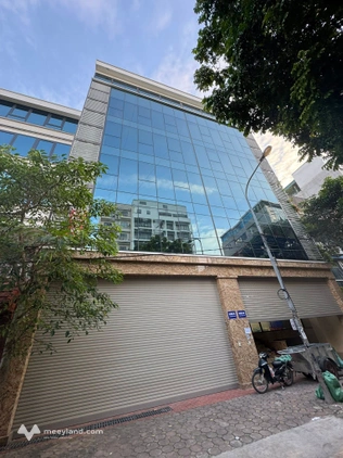 Bán tòa nhà văn phòng đường Phú Diễn, 150m2, 7 tầng, thang máy