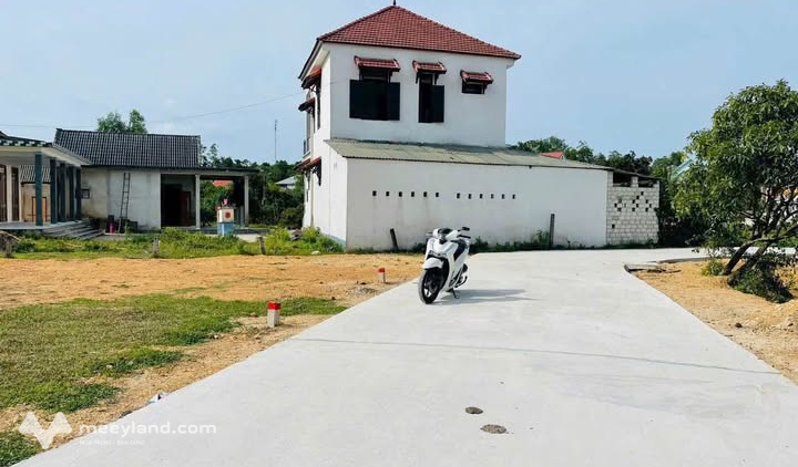 Bán đất 96m2 nở hậu, hướng Tây Nam - Đông Nam tại Thủy Phương, Huế