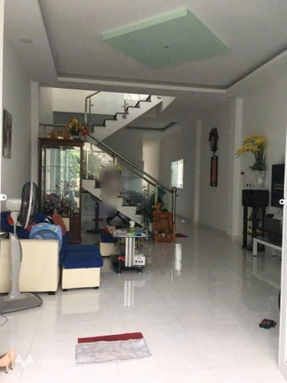 Nhà 3 ngủ nở hậu, đường chính Bến Tre, giá yêu thương