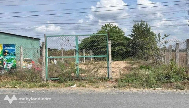 Bán đất thổ cư 485m2 gần Khu công nghiệp Nhựt Chánh, Long An - Mặt tiền nhựa rộng rãi