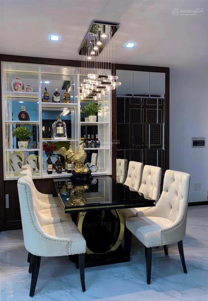 Bán căn hộ cc screc tower, quận 3 trường sa dt 92m2 2pn 2wc sổ giá 5,4 tỷ, 0907 909 *** hùng