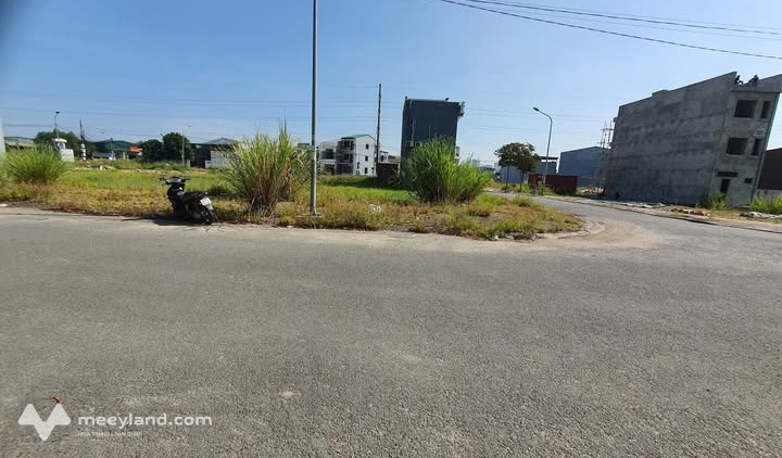Siêu phẩm đất nền Vinh Tân - Mặt tiền 24m có vỉa hè - Chỉ 1km đến chợ Vinh