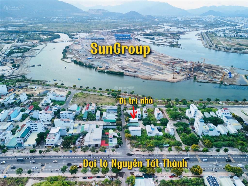 Tìm chủ mới cho căn 2 mặt tiền đường rộng 17,5m tđc hòn rớ 2 (nhánh sông)