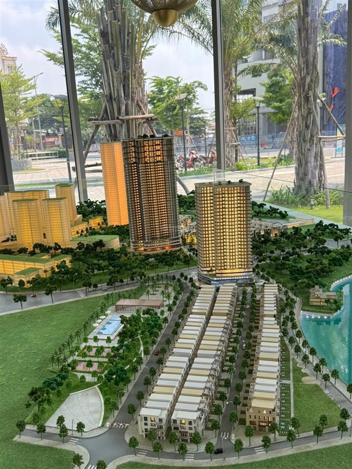 Bán căn hộ 3pn the 9 stellars 93m² tầng 15 view hồ giá 9,3 tỷ