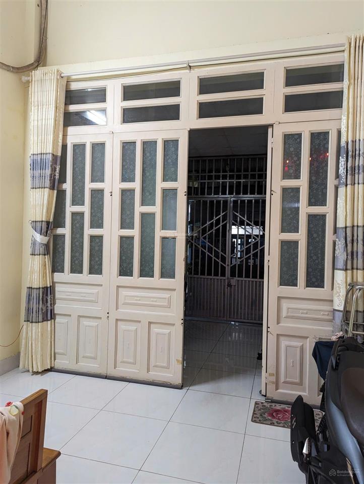 Nhà nguyễn văn tạo 4*15m, giá 2,6 tỷ, hẻm xe hơi, gần kcn hiệp phước, shr, sang tên nhanh
