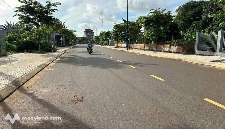 Đất vàng Long Phước, mặt tiền 73m, nở hậu 9m, sổ riêng, cơ hội đầu tư sinh lời