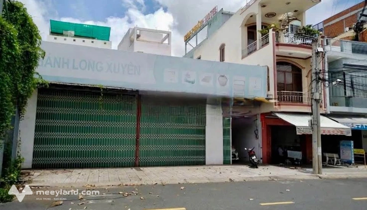 Cho thuê kho 300m2 Long Xuyên, giá cực sốc chỉ 15 triệu/tháng