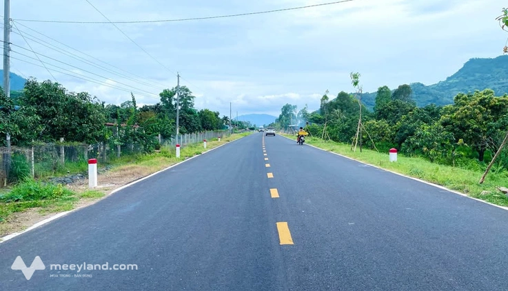 Đất mặt tiền TL949, An Cư diện tích khủng, giá hời