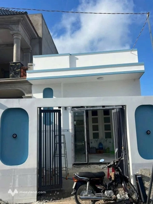 Nhà mới xây 100%, 2 phòng ngủ, 5m x 20m, 2,35 tỷ tại Tân An, Long An