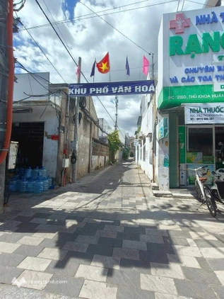 Nhà cấp 4, đường bê tông ô tô, trung tâm Phan Thiết, Bình Thuận