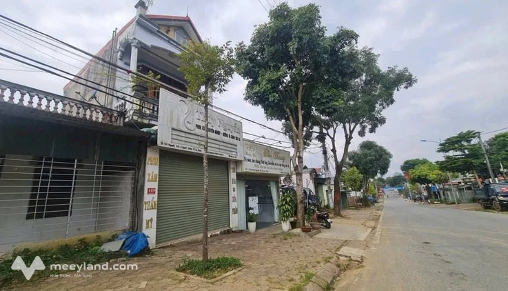 Đất vàng mặt đường 4D, mua đất tặng nhà, giá hời hơn 900 triệu