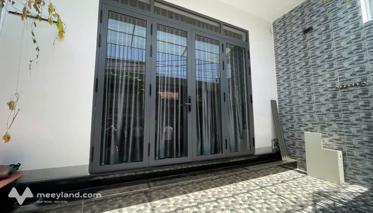 Nhà 2 tầng, hẻm Trần Phú, mới xây, 2,4 tỷ có nội thất