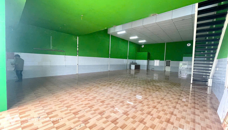 Cho thuê kho 210m2, đường 29/3, Đà Nẵng, vỉa hè rộng, xe đậu thoải mái