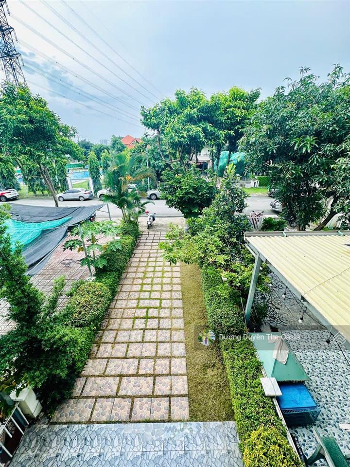 Cần tiền bán căn biệt thự 150m² giá tốt tại the oasis ngay aeon, sân golf sb. hđt 18tr/tháng