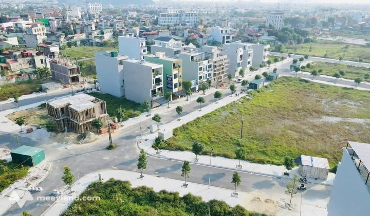 Đất vườn bia Phú Sơn, móng sẵn sàng, giá hời như mơ, Thanh Hóa cháy hàng