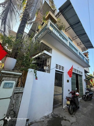 Nhà 2 tầng, kèm dãy trọ sinh lời, kiệt ô tô Ngự Bình, An Cựu