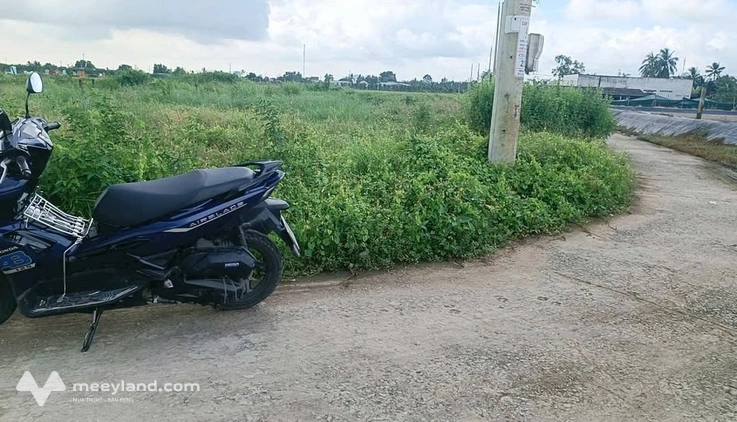 Đất vàng góc 2 mặt tiền, xây biệt thự hay chia lô bán lẻ đều hời