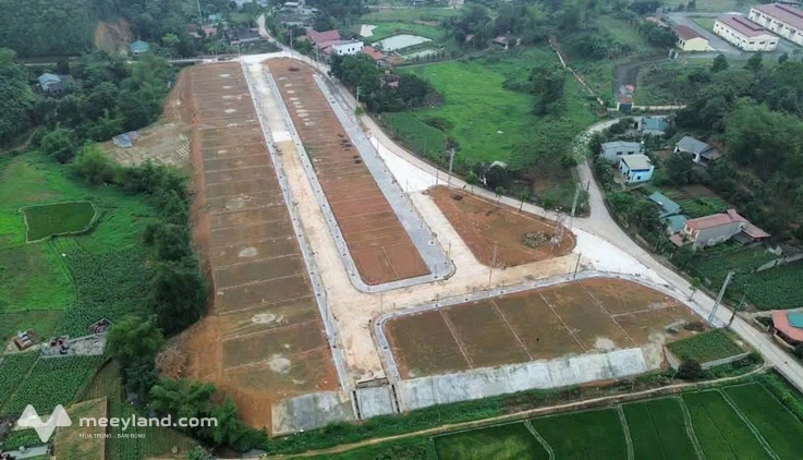 Đất vàng Lương Nham, song diện đẹp, đối diện vườn hoa, giá hời
