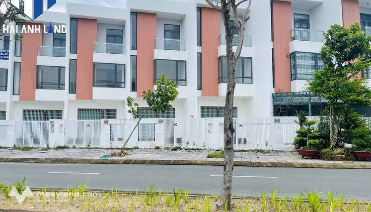 Nhà hoàn thiện 3,5 tỷ, ngay khu đô thị Tây Bắc, sẵn sàng đón khách