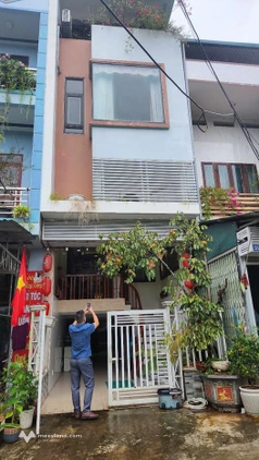 Nhà 3 tầng, mới xây đẹp lung linh, trung tâm thành phố Thái Nguyên, sẵn sàng đón bạn
