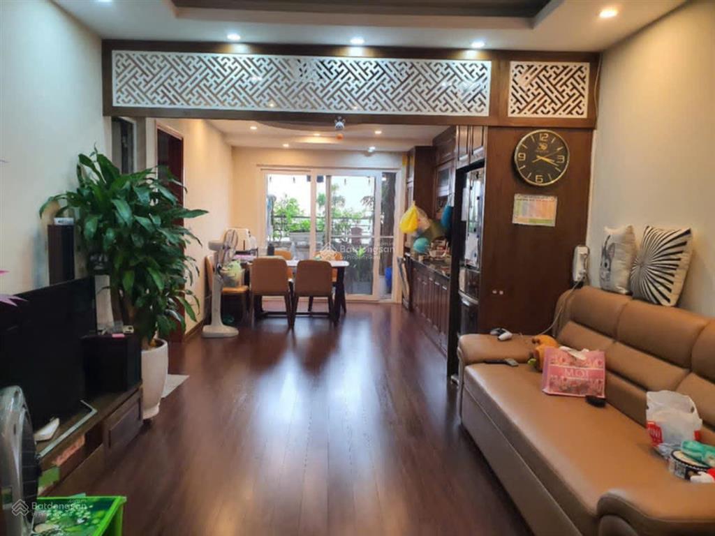 Bán cc tại 151 nguyễn đức cảnh, dt 70m² giá 5,3. tầng đẹp, view thoáng. đầy đủ nội thất