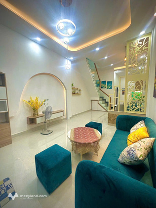 Nhà đẹp 2 tầng ngủ hẻm xe máy sát mặt tiền Duy Tân, Phú Nhuận - 38m2, giá 5 tỷ