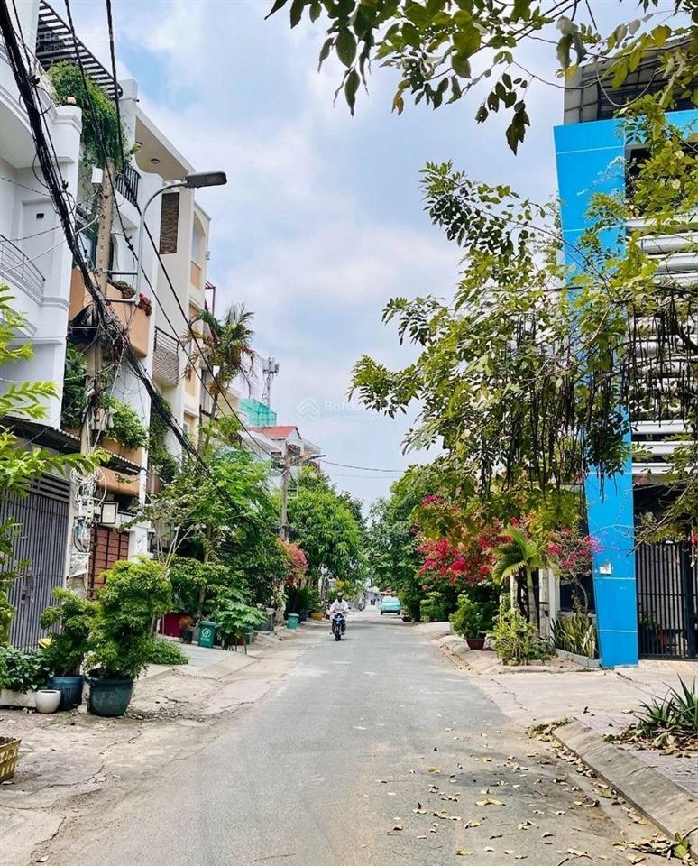 Nhà đẹp 2 tầng 60m2 5,5 tỷ hẻm xe hơi 4x15 emart phan huy ích còn thương lượng