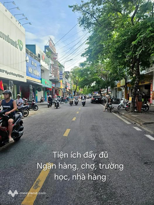 Mặt tiền Ngô Đức Kế - Ngang 8.8m, 108m2, giá hời 3 tỷ