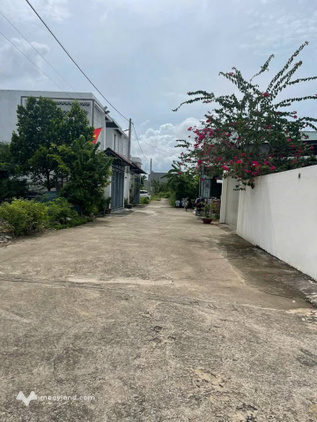 Đất Long Tâm - "Ngộp thở" vì giá, "thở phào" vì quá hời