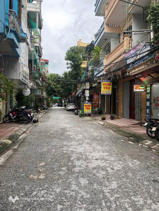 Nhà 3 tầng mặt tiền kinh doanh sầm uất, trung tâm Thái Bình - Chỉ hơn 2 tỷ
