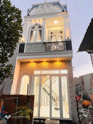 Nhà trệt lầu xinh xinh, hẻm Trần Nam Phú, Cần Thơ - Giá 2.5 tỷ